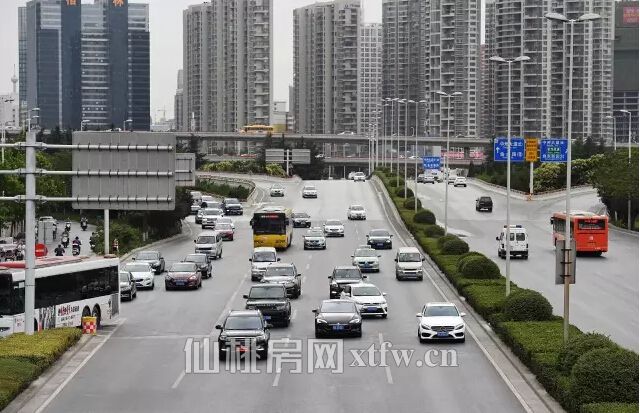 奔走相告 武汉等城市大学生可缴纳公积金