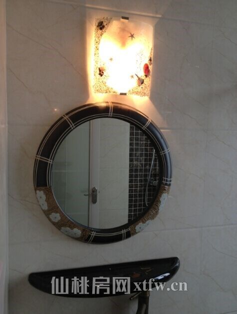 明珠新城精装修三房两厅出租