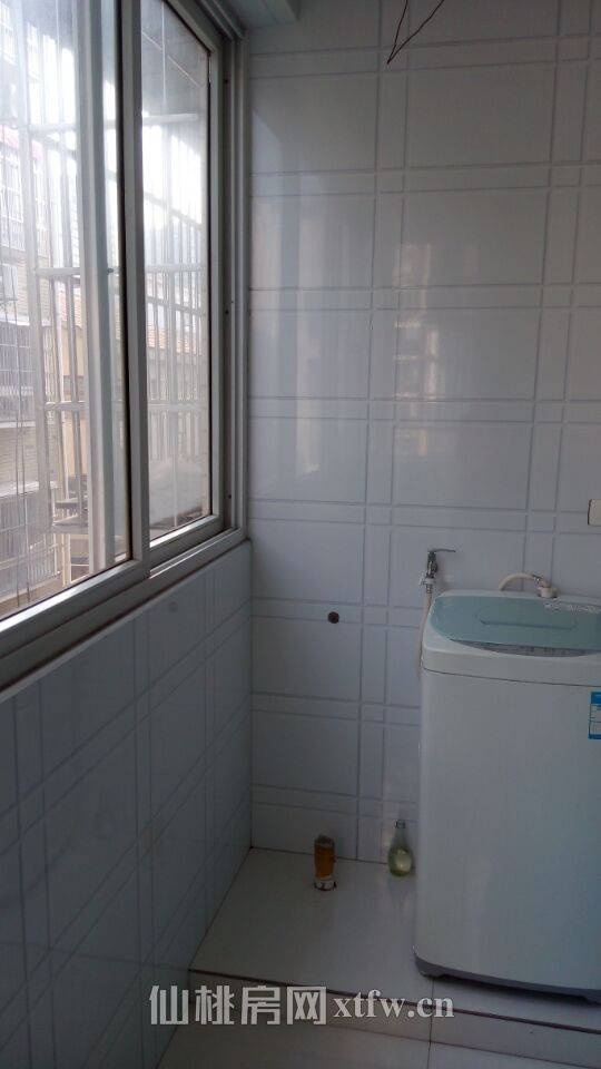 东区车站旁2室一厅出租