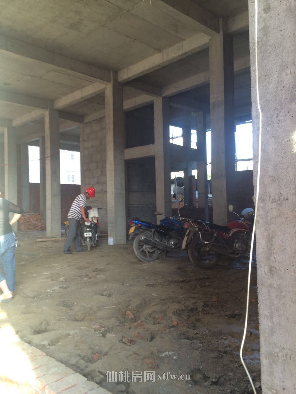 宏泰菜场写字楼及底层商铺