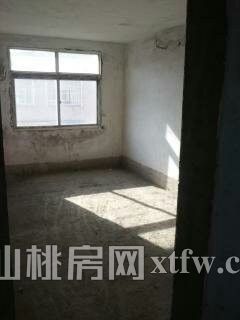 急售商品房一套，位子好