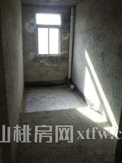 急售商品房一套，位子好