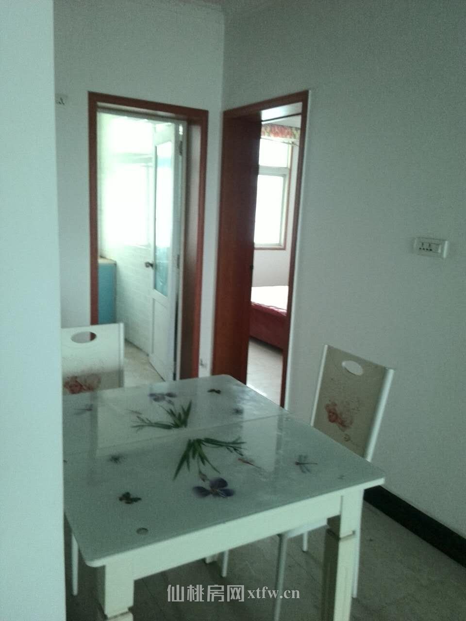 张沟100平商品房出售，证件齐全，可过户