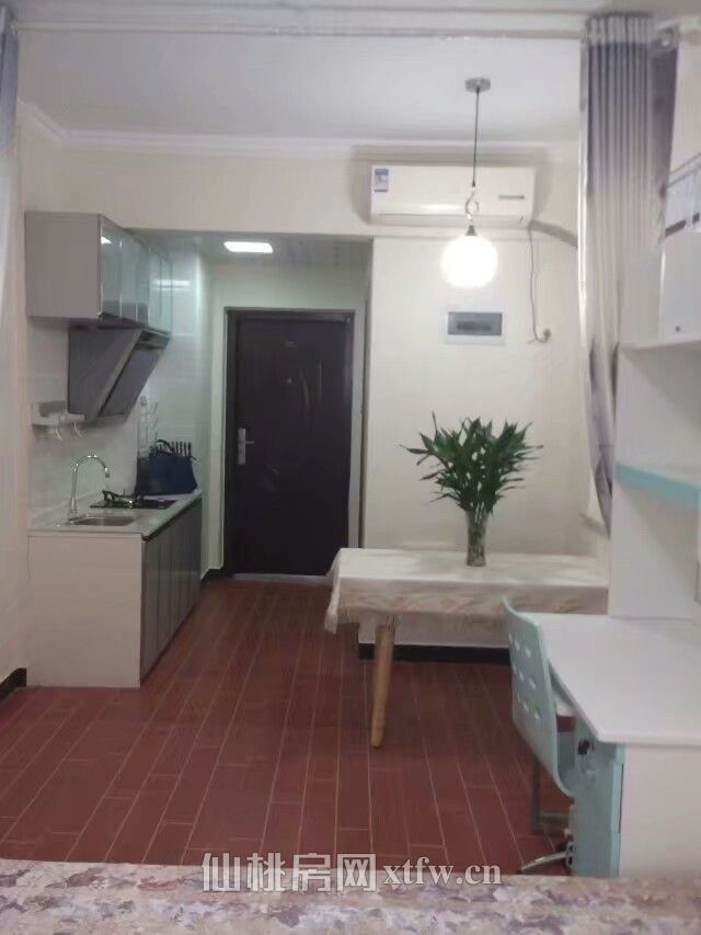 位于漫城淋语学区房