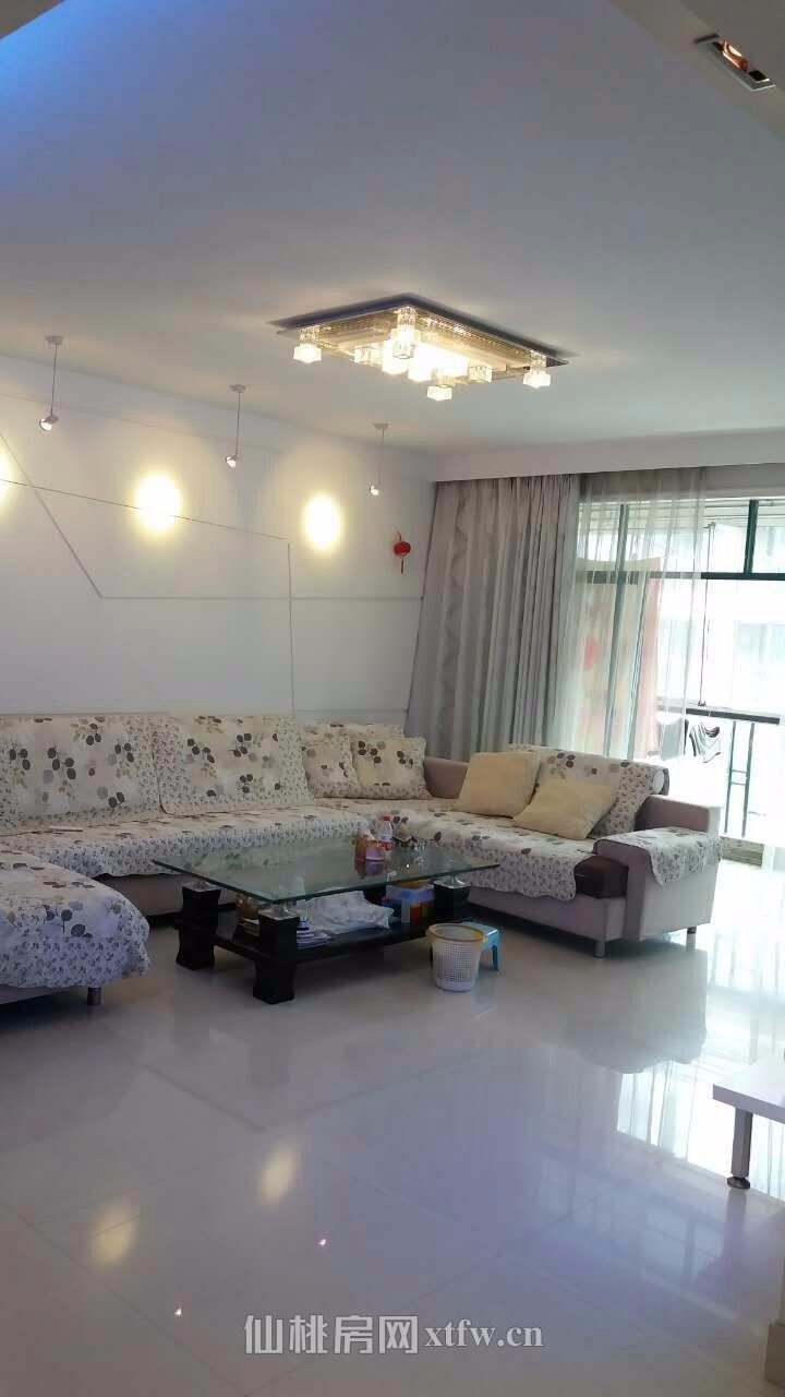 仙河城市花园4室2厅2卫两证齐全绝版好房精装修价格面议