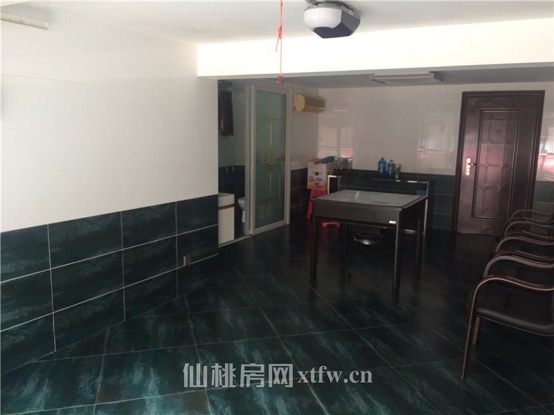 急售！绿地华庭 豪装复式楼 拎包入住