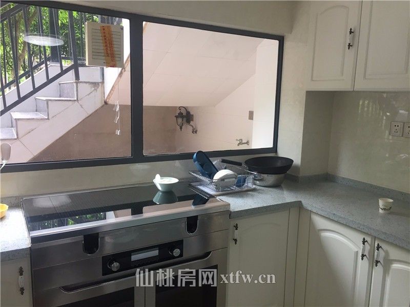 急售！绿地华庭豪装复式楼拎包入住