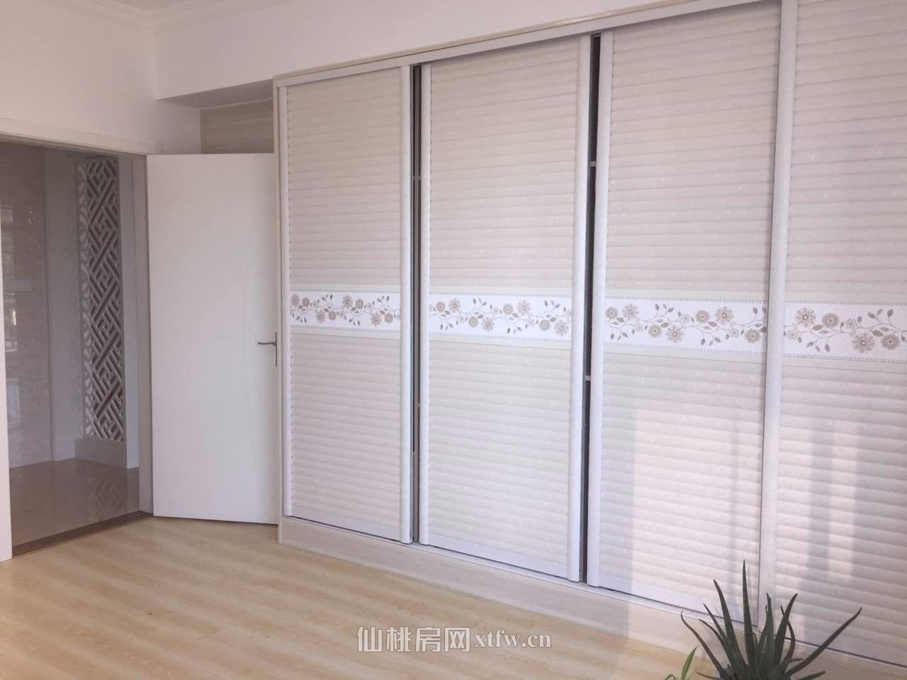 金诚花园高层-全套家具家电-房主自租