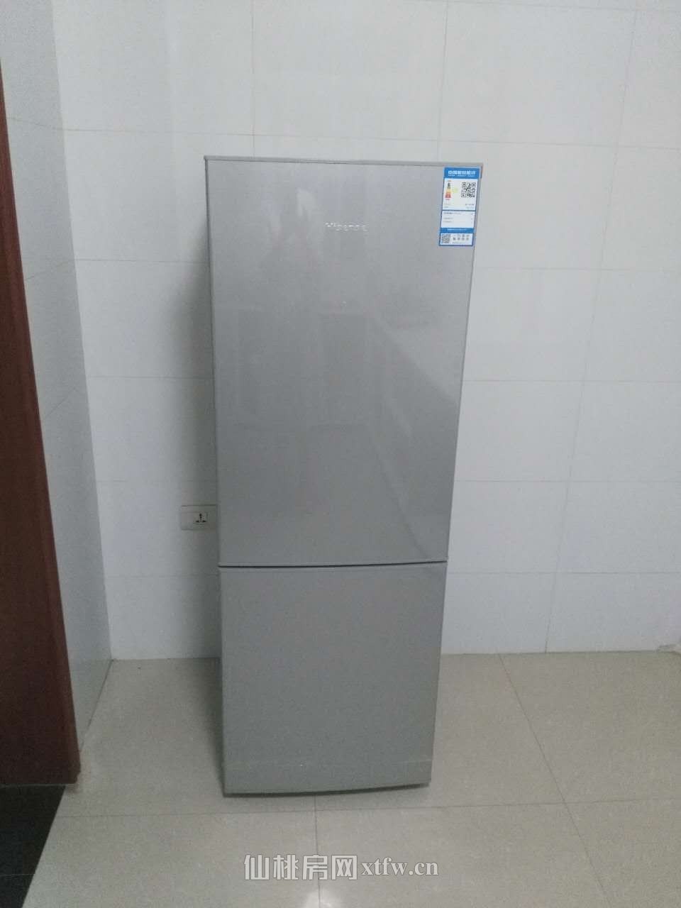 仙桃中学（沔中）对面