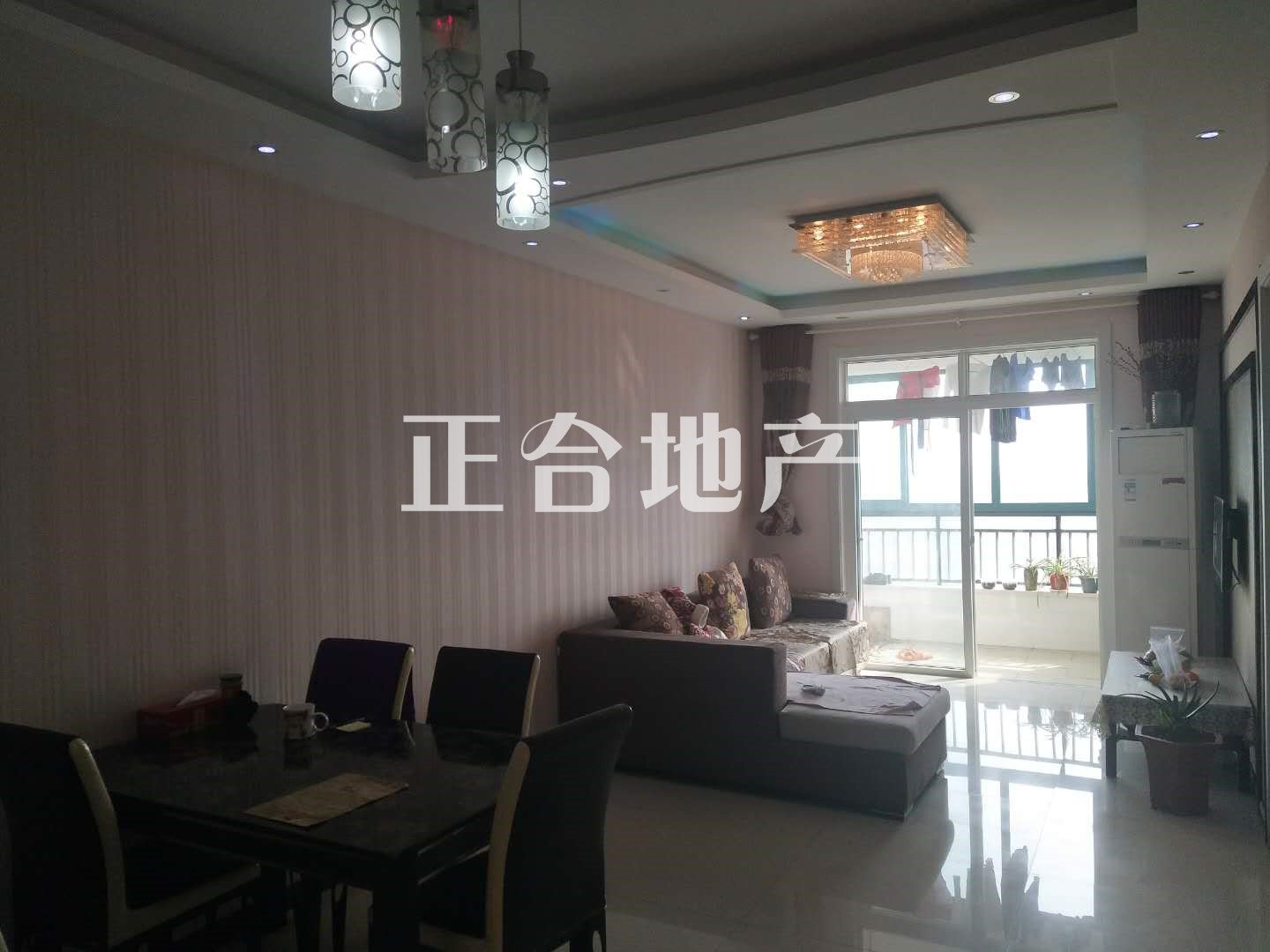 漫城林语精装两房，拎包入住！