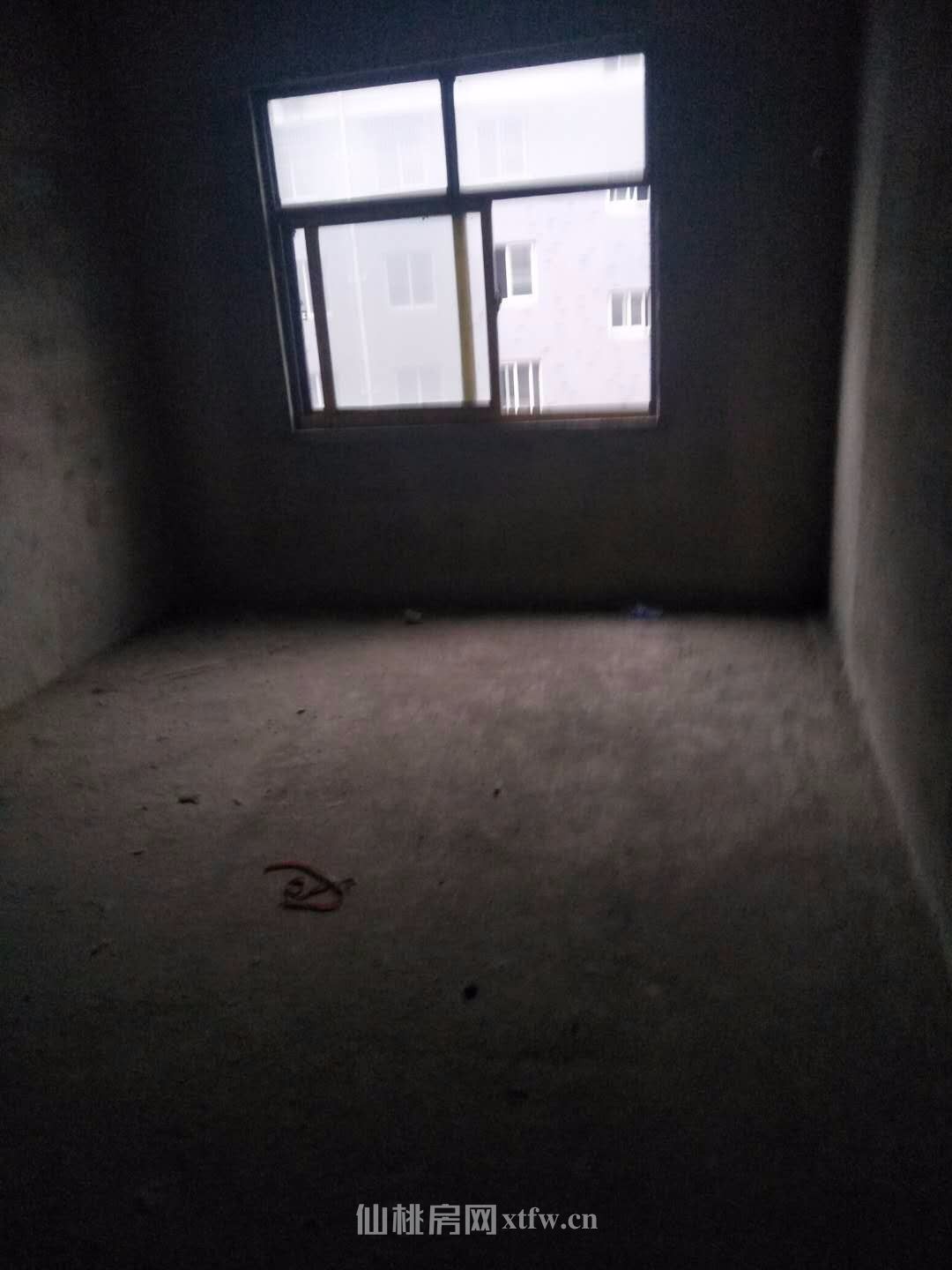 新城壹号旁刘口和谐新村小区还建房可合同更名稀缺电梯房非诚勿扰！！