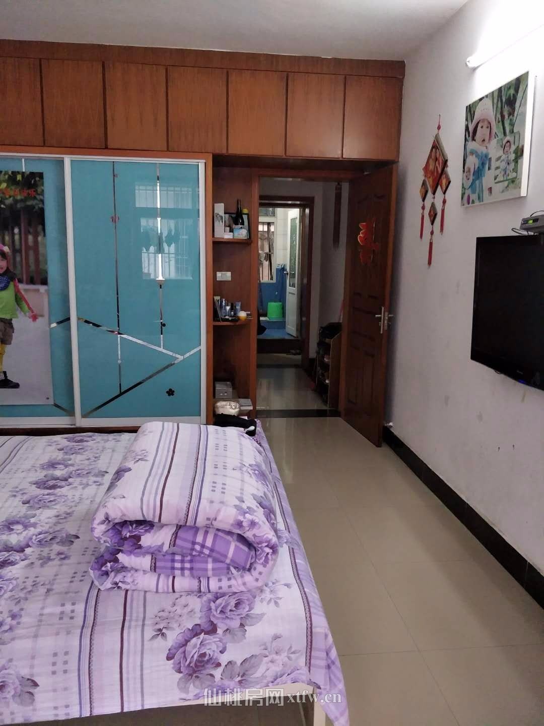 彭场镇工商所旁私房出售