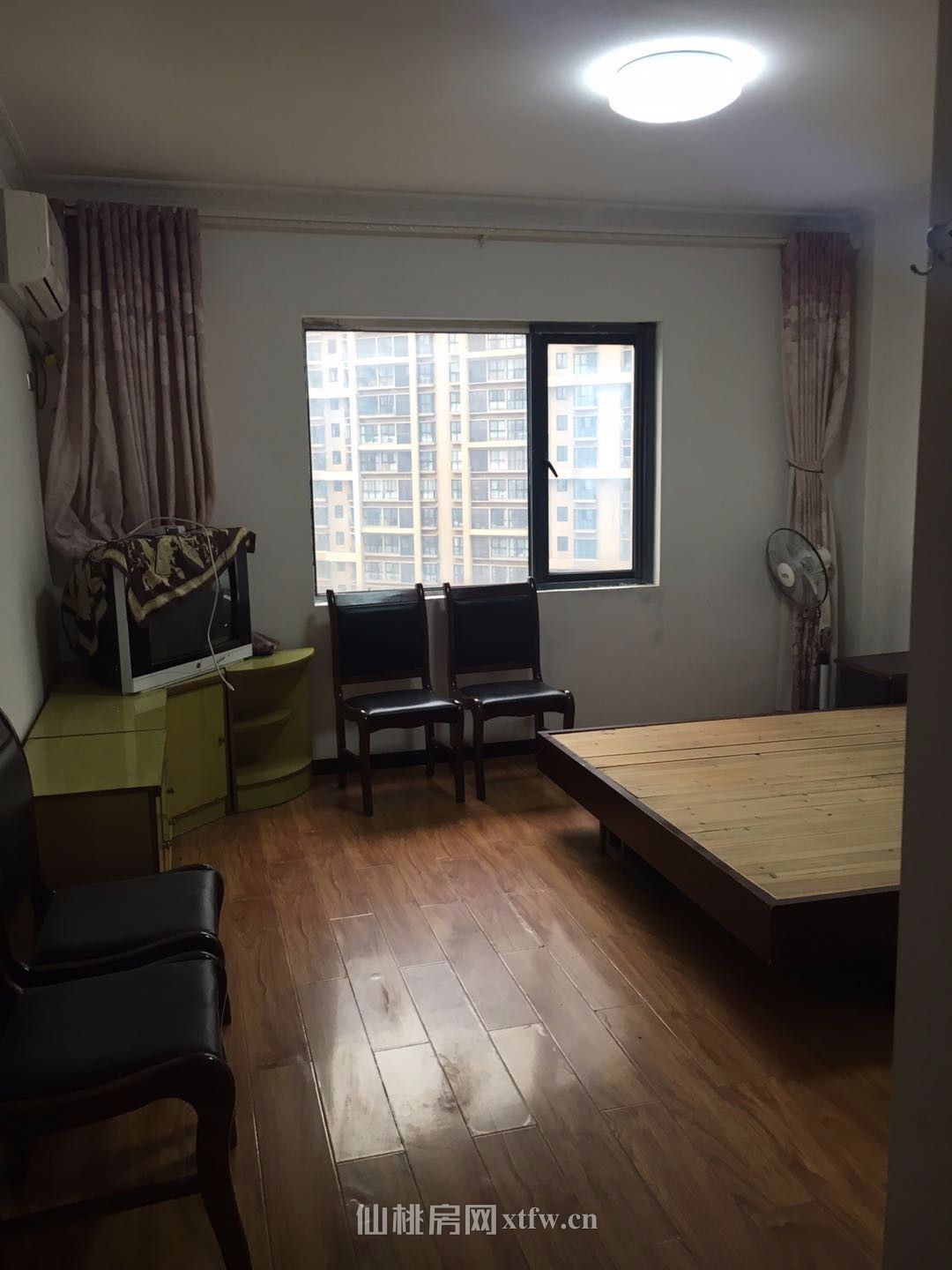 鸣宇尚城精装电梯2房，家具家电齐全