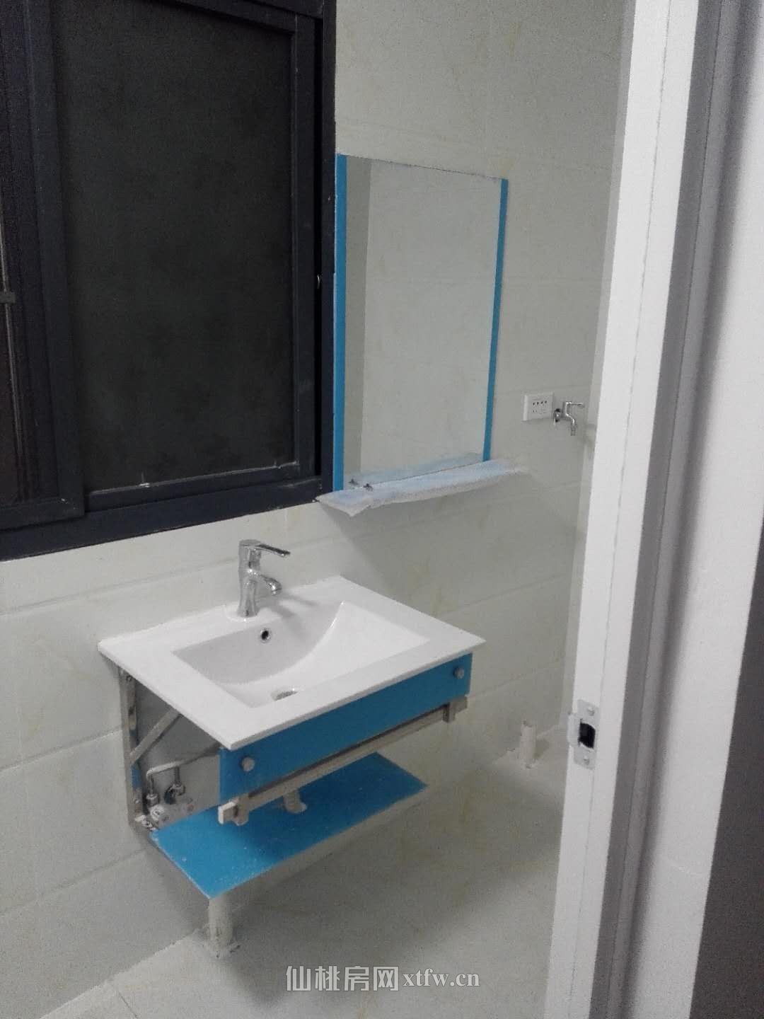 2室一厅，武商广场附近，给你1个临时的家