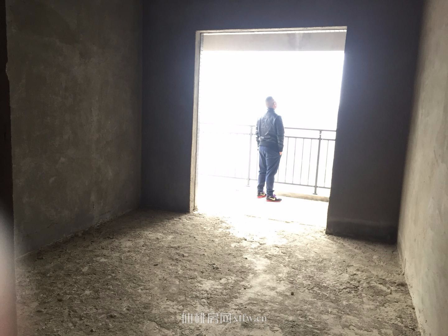 城南 地段尹台公馆135平大三房低价出售