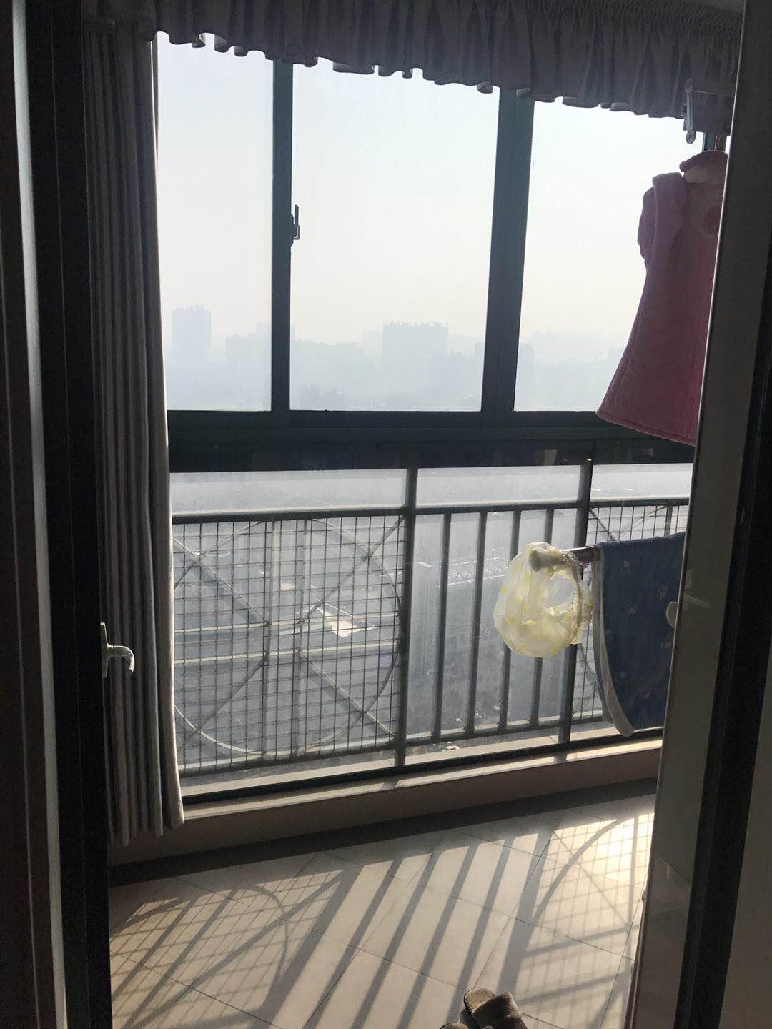 时代广场豪装三房，两证 满5年，省过户费