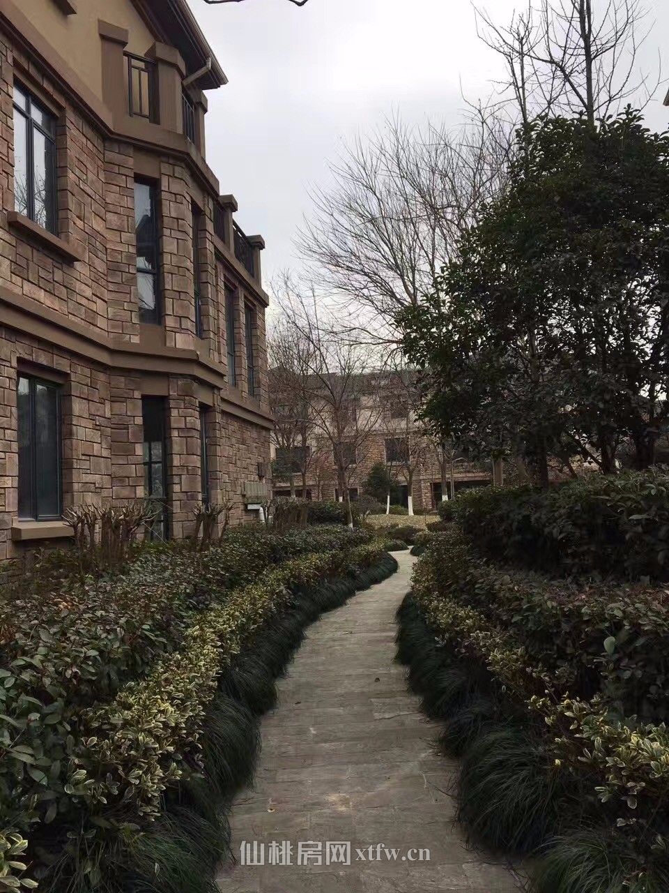 绿地华庭电梯小户型出租