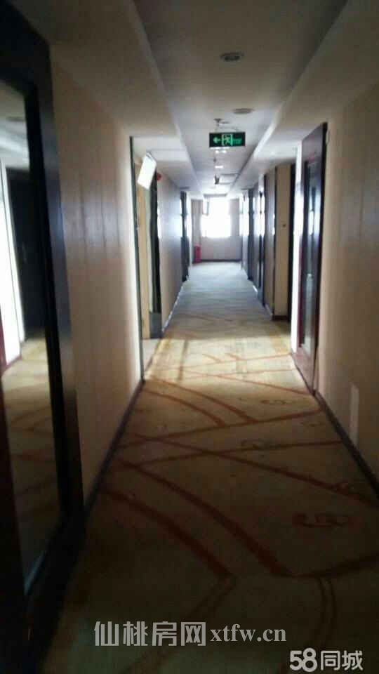 凯宾斯酒店空调热水嚣宽带齐全