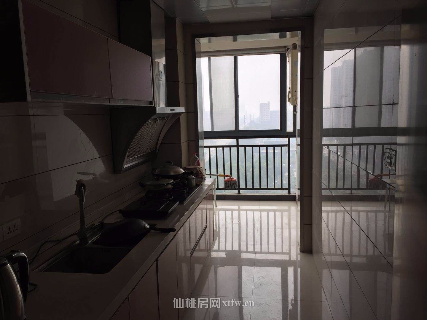 三丰鼎城小户型急售