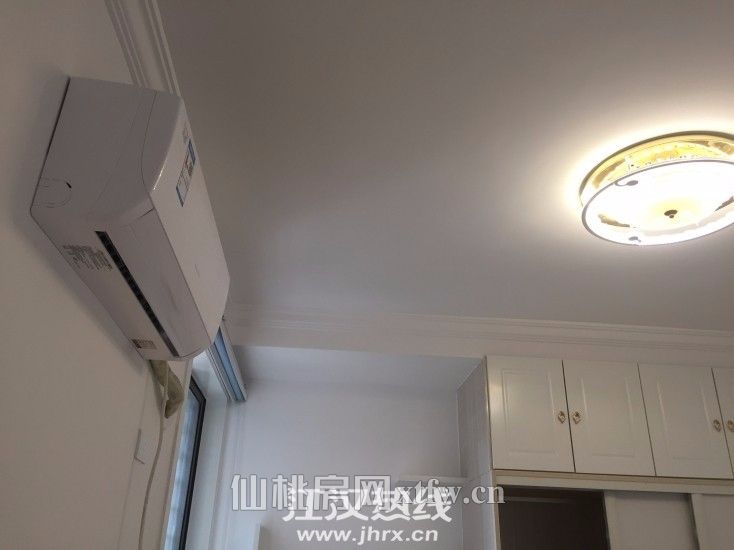 金诚花园高层-全套家具家电-房主自租