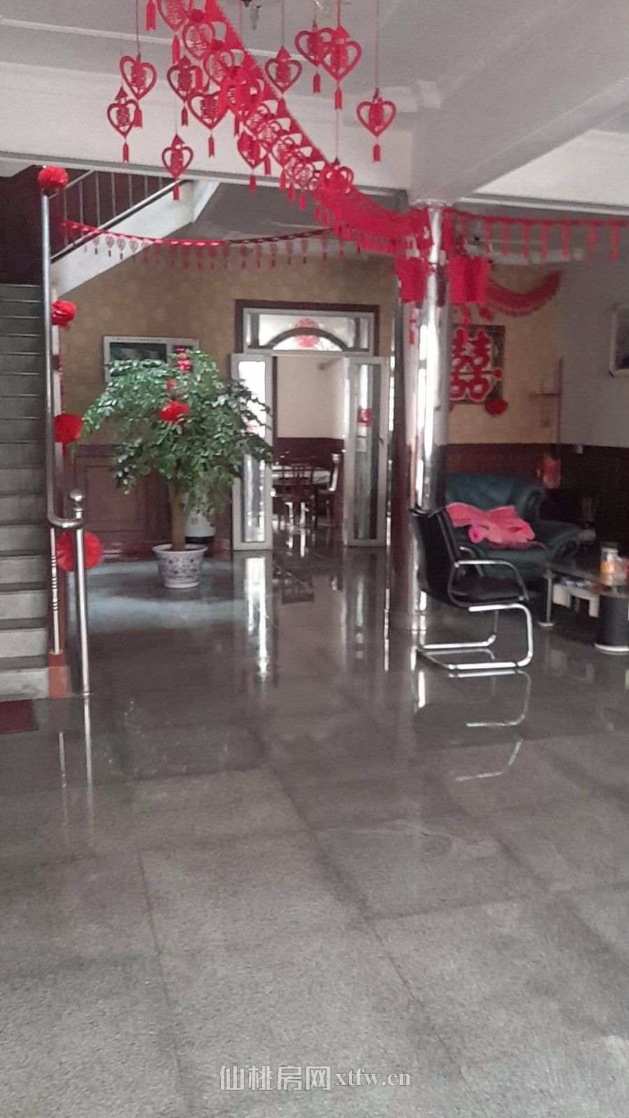 桃园大道何李桥 旁