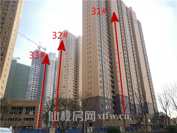 满庭春最新工程进度：52#楼建至23层