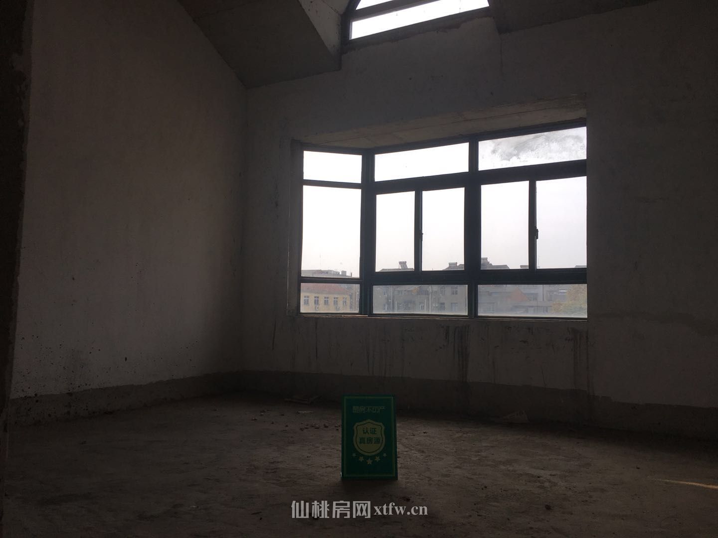 职院旁联排别墅桃园居送大花园送车库满五唯别墅别墅