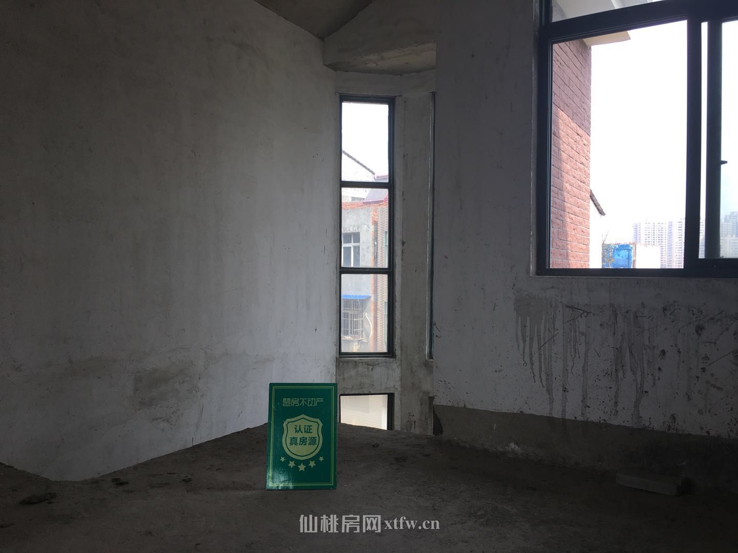 职院旁联排别墅桃园居送大花园送车库满五唯别墅别墅