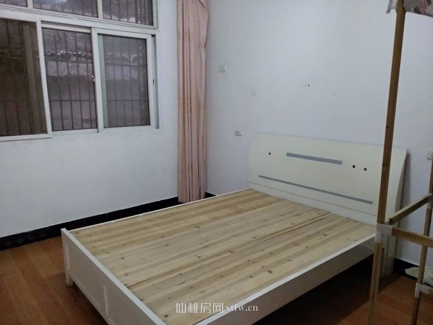 钱沟房屋出租，鬼打架就不肖来的！