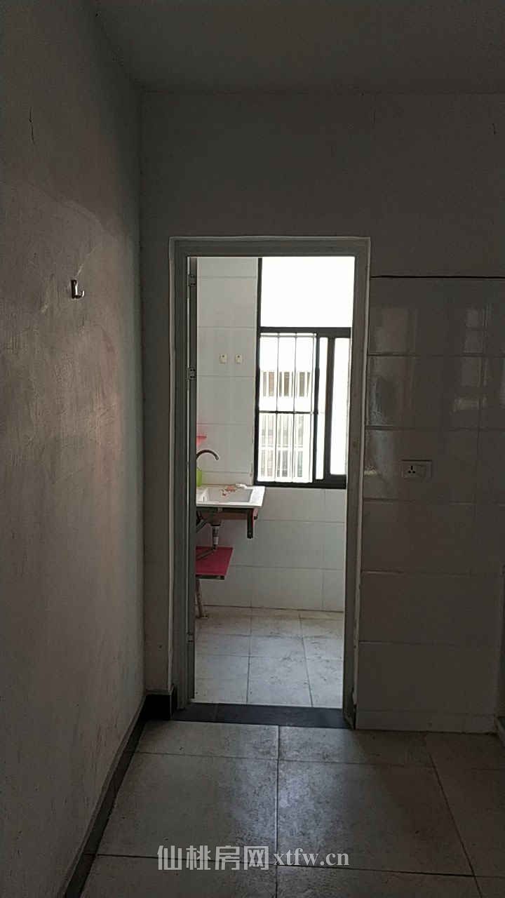 一室一厅一卫出租