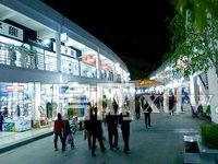  ！房东直租！无转让费【 商铺低价出租@仙桃步行街中街一楼旺铺一间无转让费！