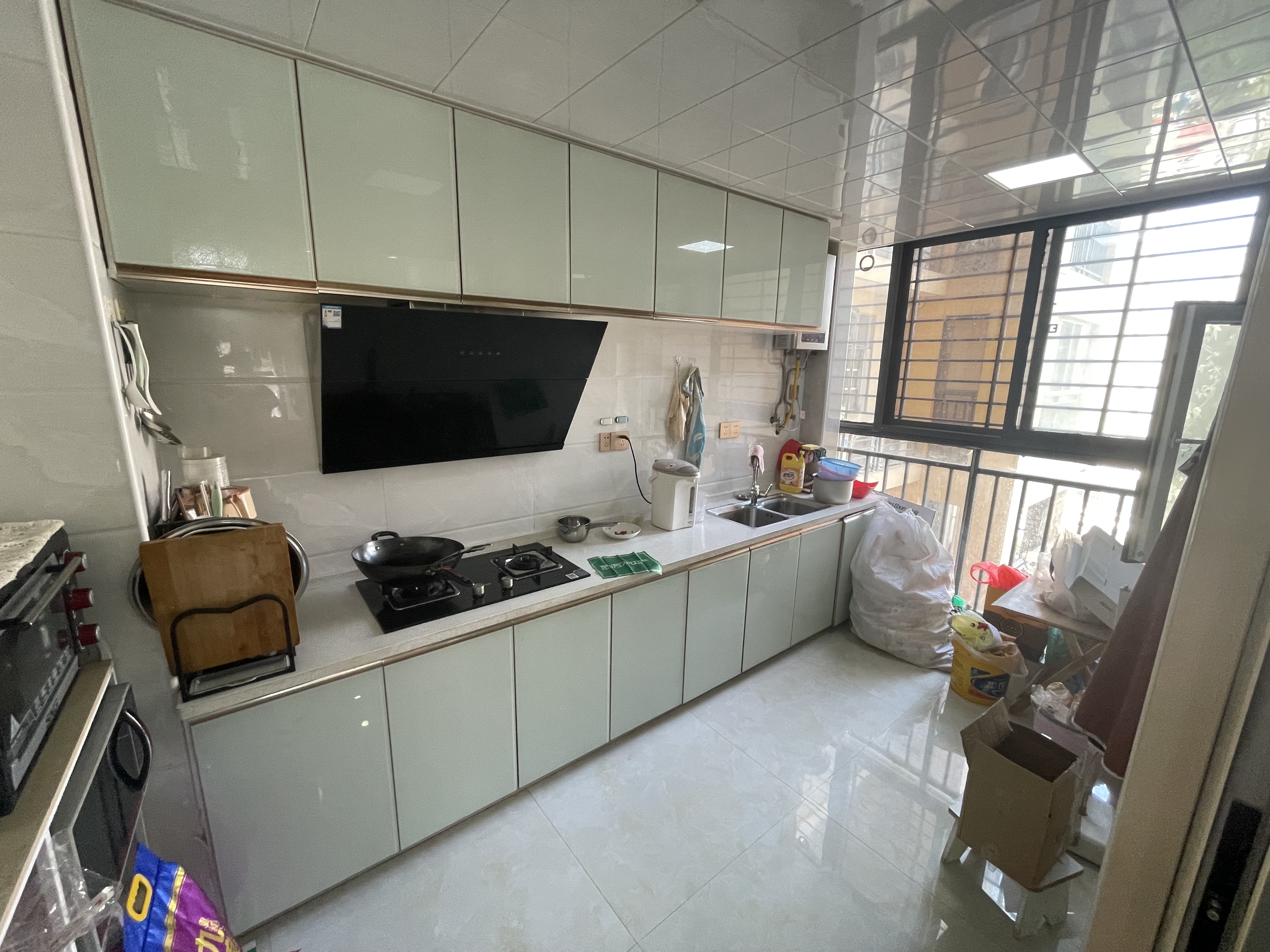 元泰未来城清华园元泰清华园125平精装修三室两厅两卫证件满两年