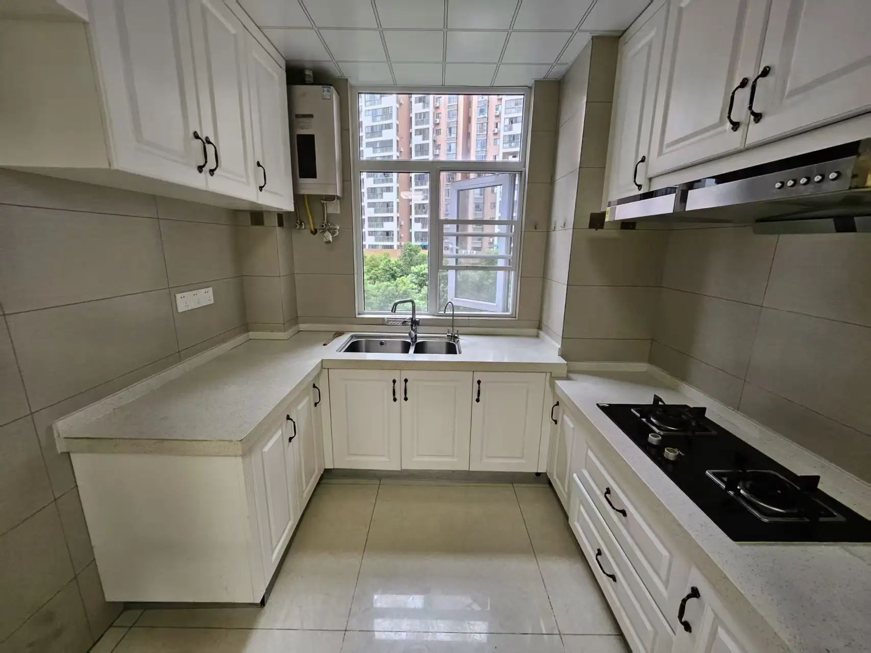 城南沔阳公馆精装三房边户，业主新区置业，顺风顺水吉宅寻有缘人