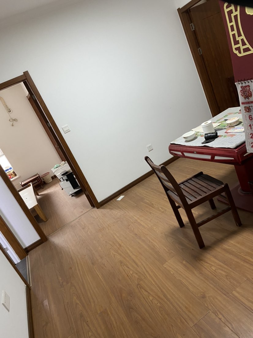 和合国际电梯好楼层满五weiyi，拎包入住