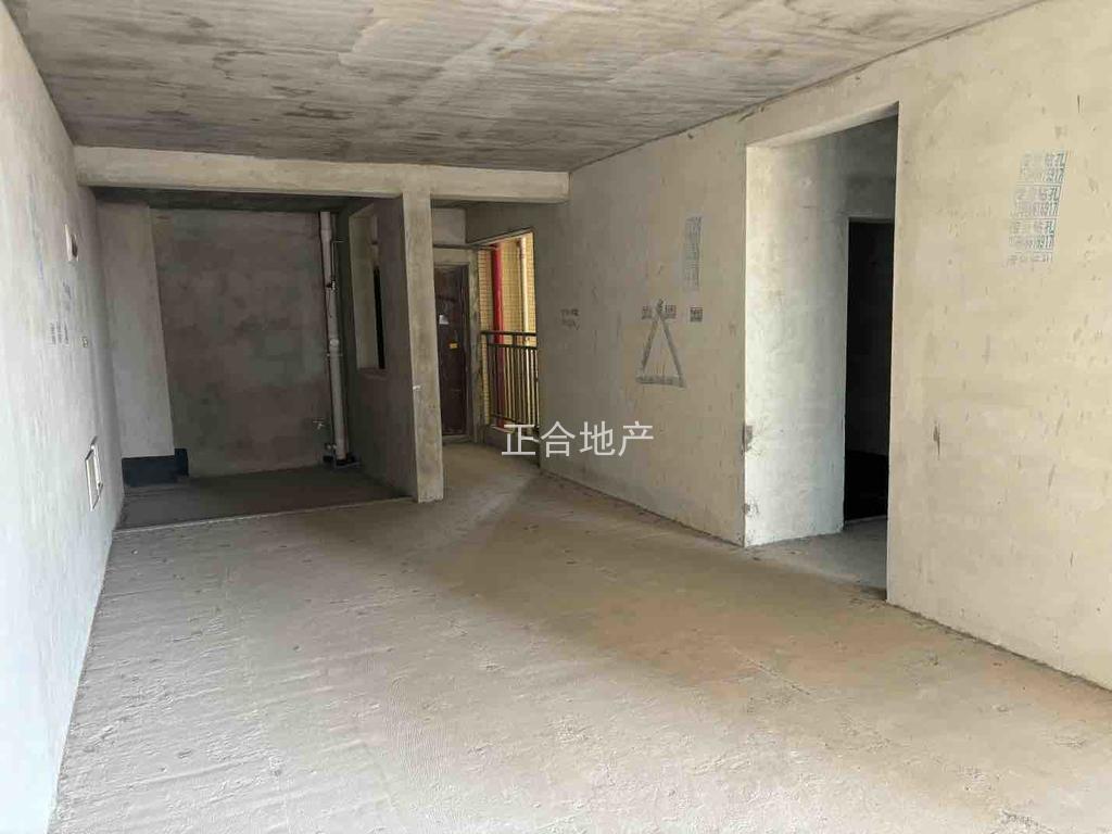 降价了！房东急售，业主亏本出，领秀城，21楼好楼层，证满二，单价5400