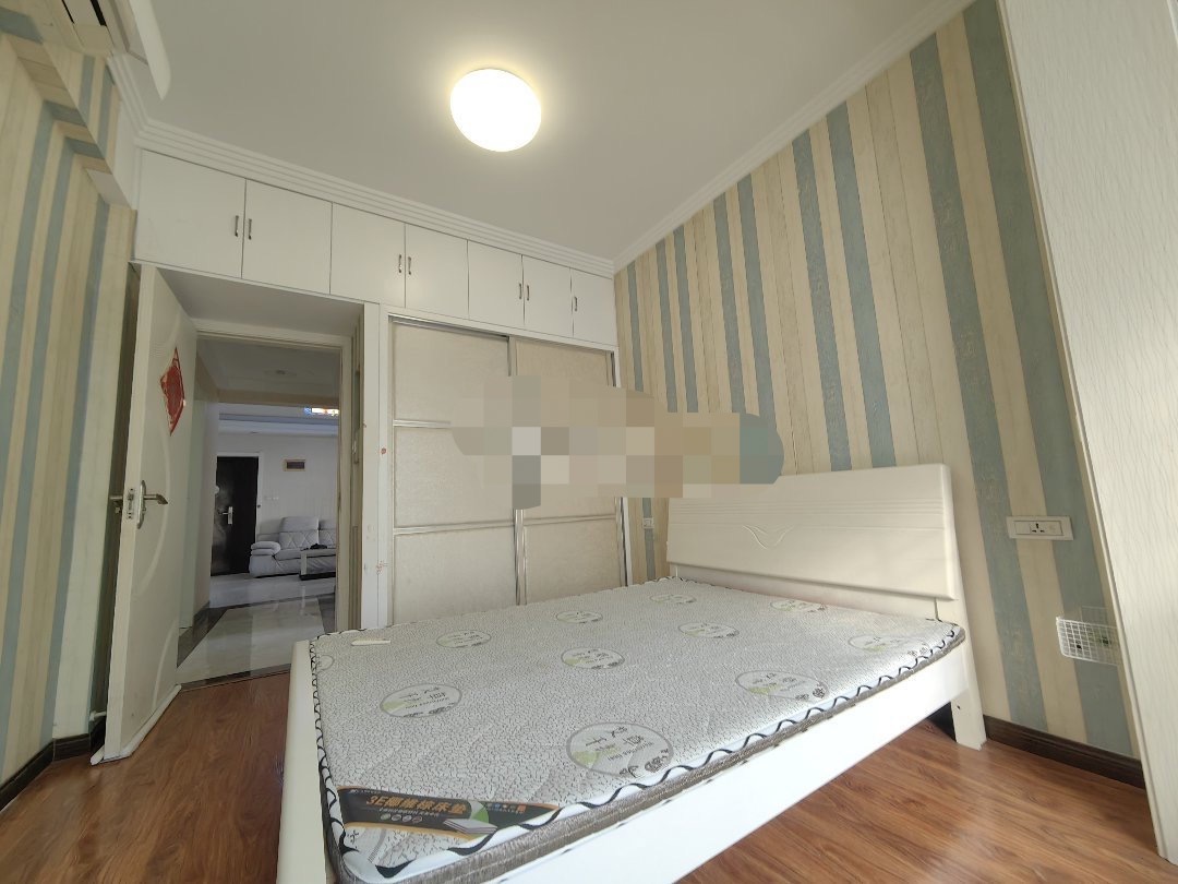 280，城东大盘，和合国际，电梯好楼层，精装三房，四小旁，采光好