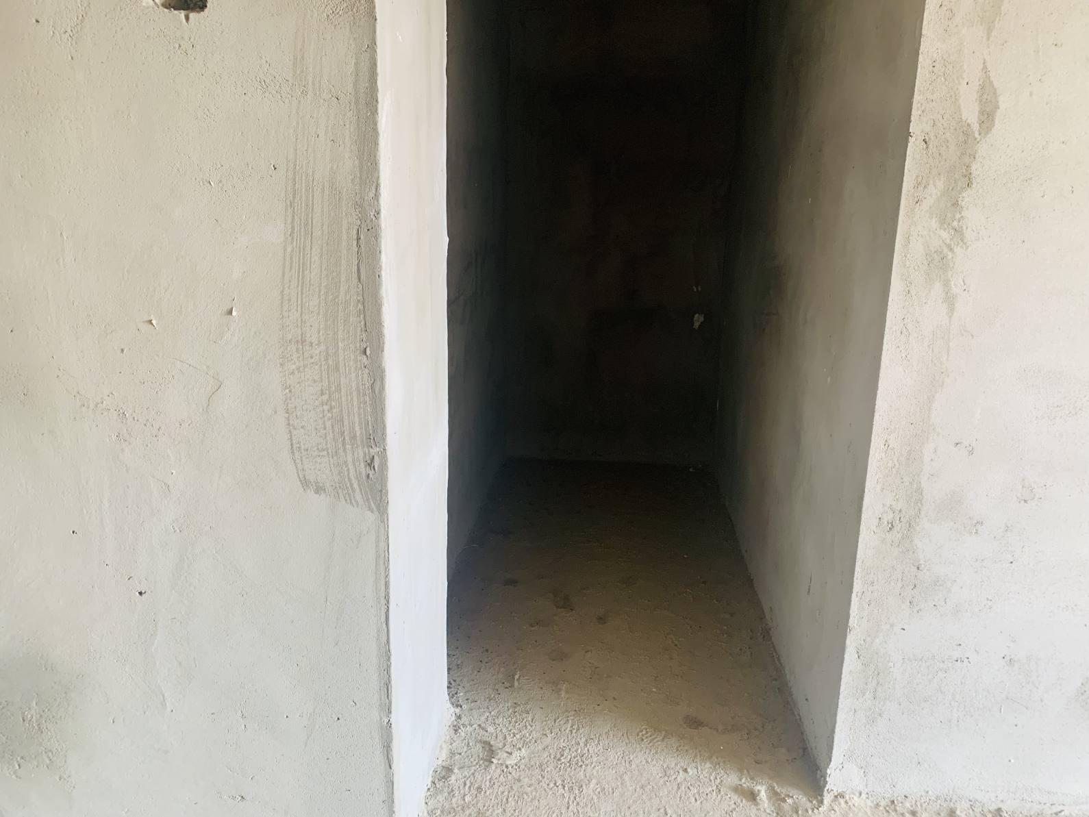 汉江大桥旁，御江华府，一梯两户洋房，电梯好楼层。