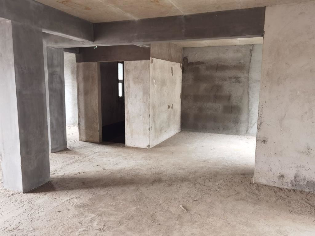 和合国际， 证满二，129.5平，3房2厅2卫，南北双阳台  电梯最好楼层户型方正景观好