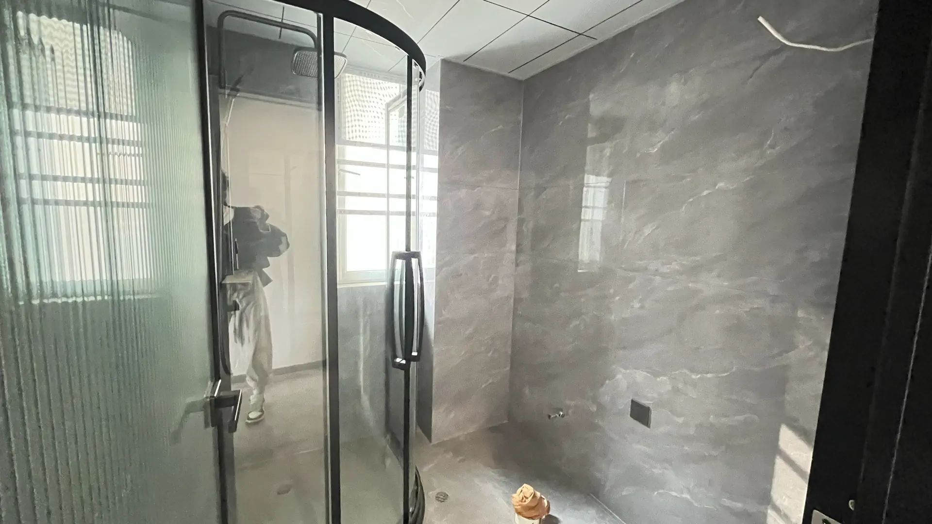 城南，吾悦旁，南国明珠，9.9成新，精装三房，满五