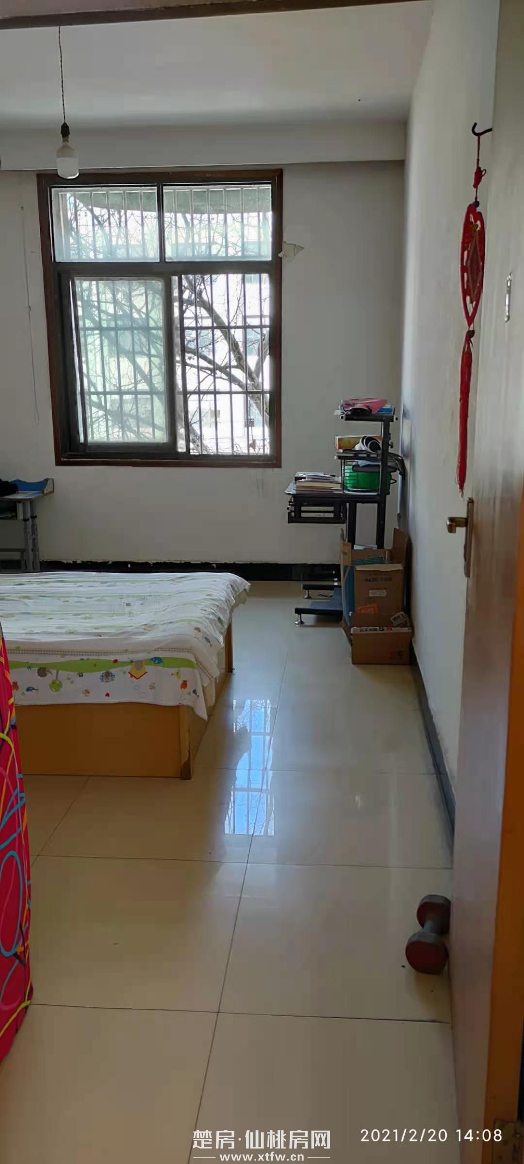 四中正对面水产楼院