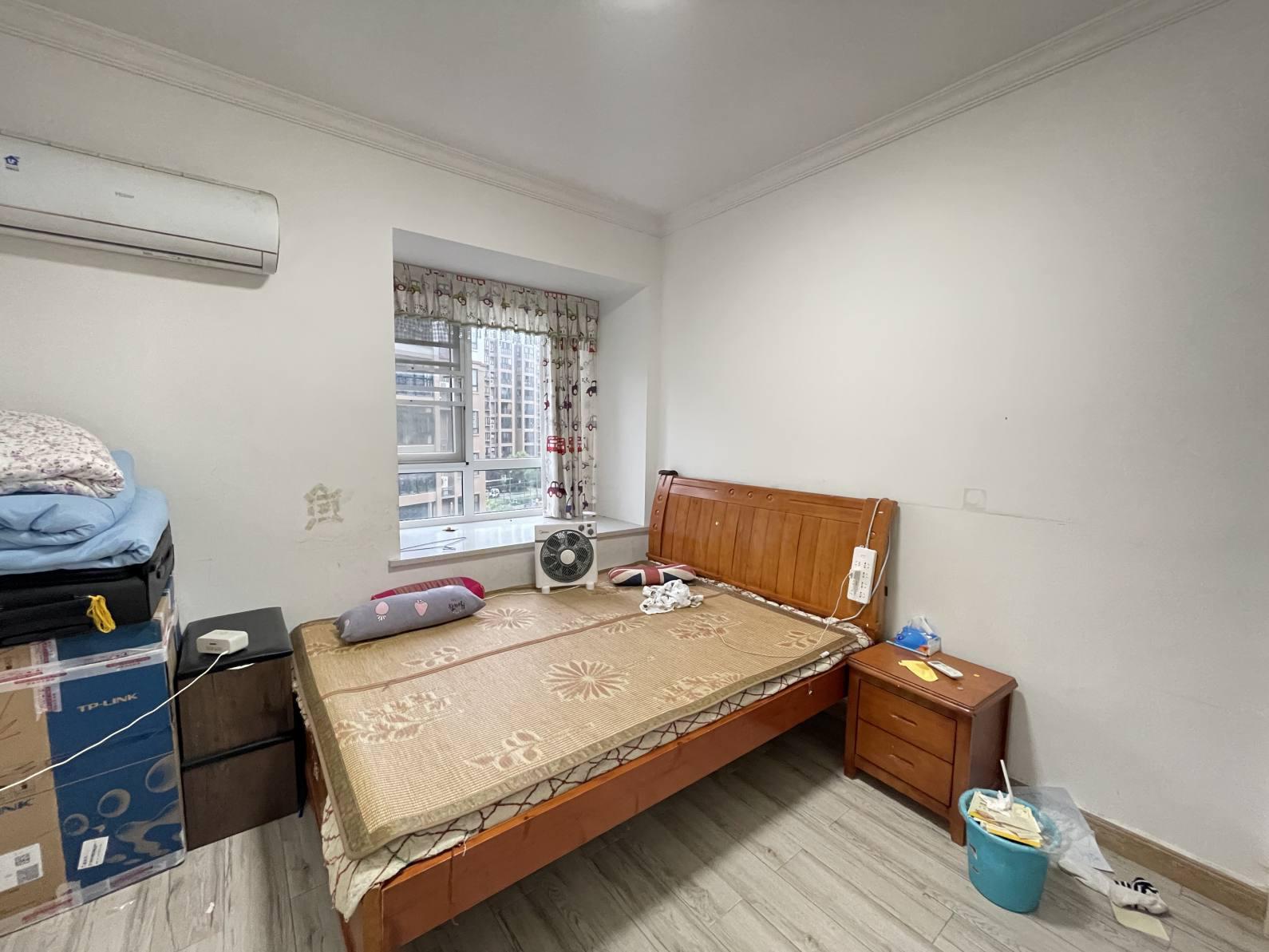 沔阳公馆精装步梯三房拎包入住