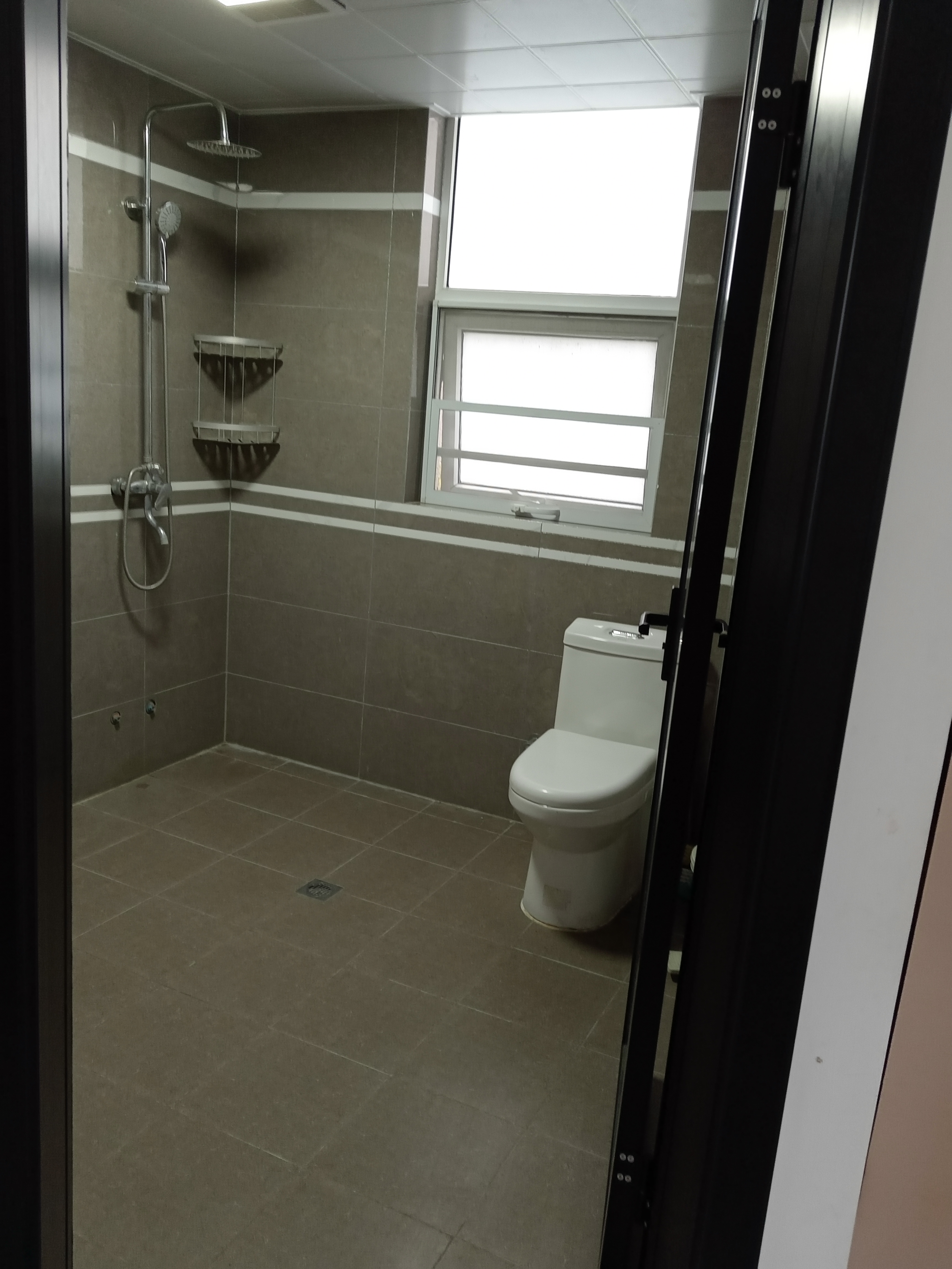 元泰租房三房两卫家电齐全价格实惠