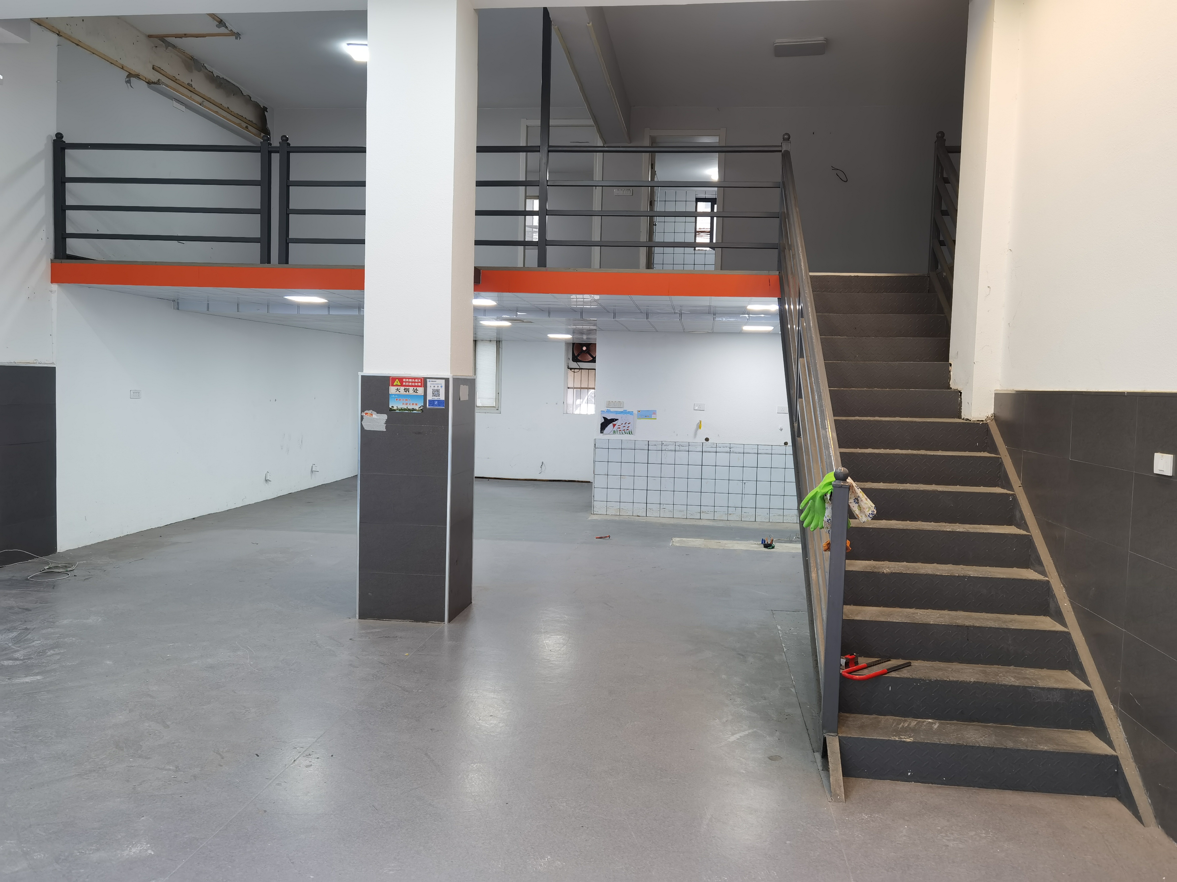 仙桃大道社保局，中国银行旁边