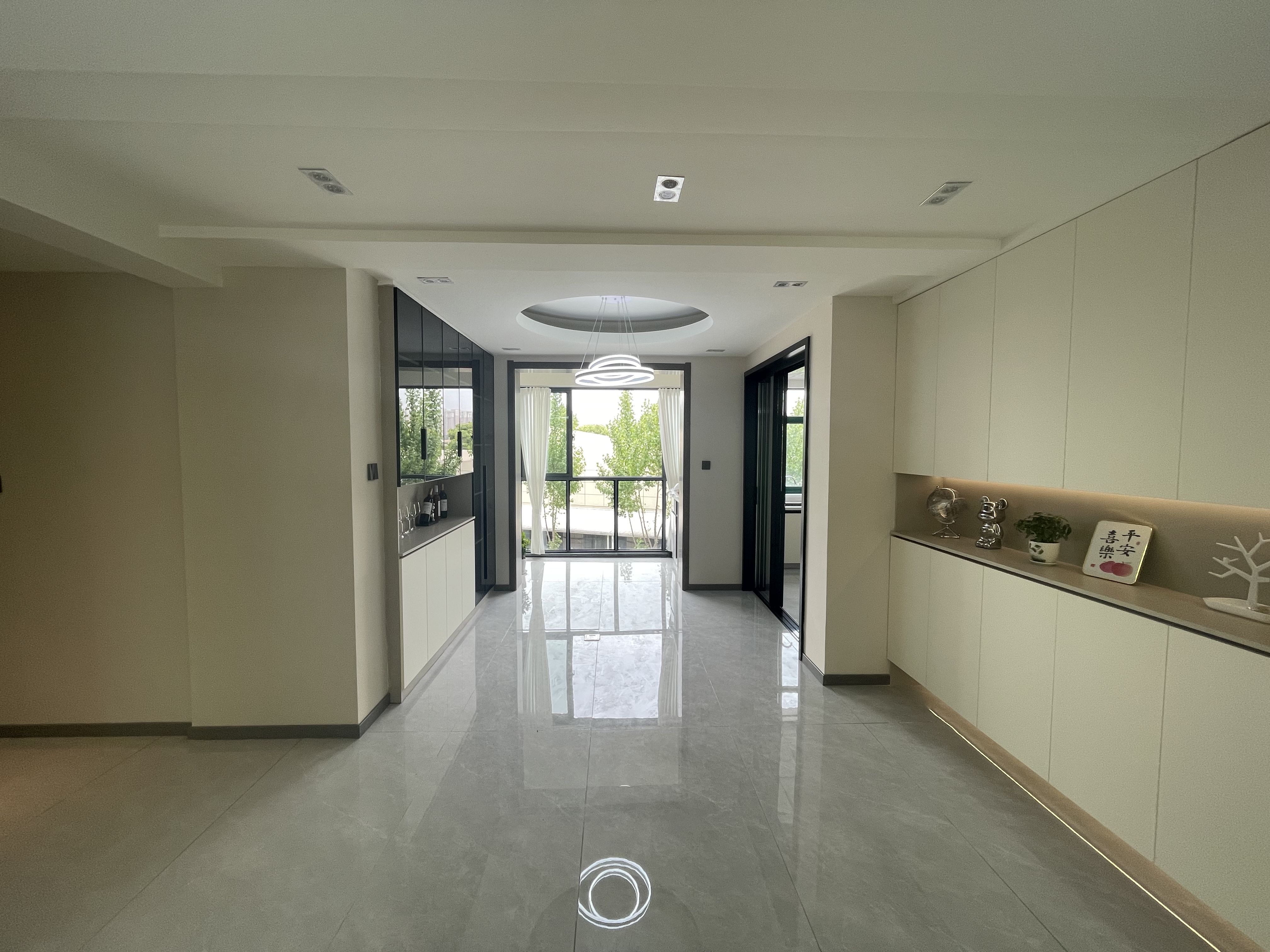 明珠豪庭花园小区电梯小洋房装修新沃尔玛对面看房钥匙