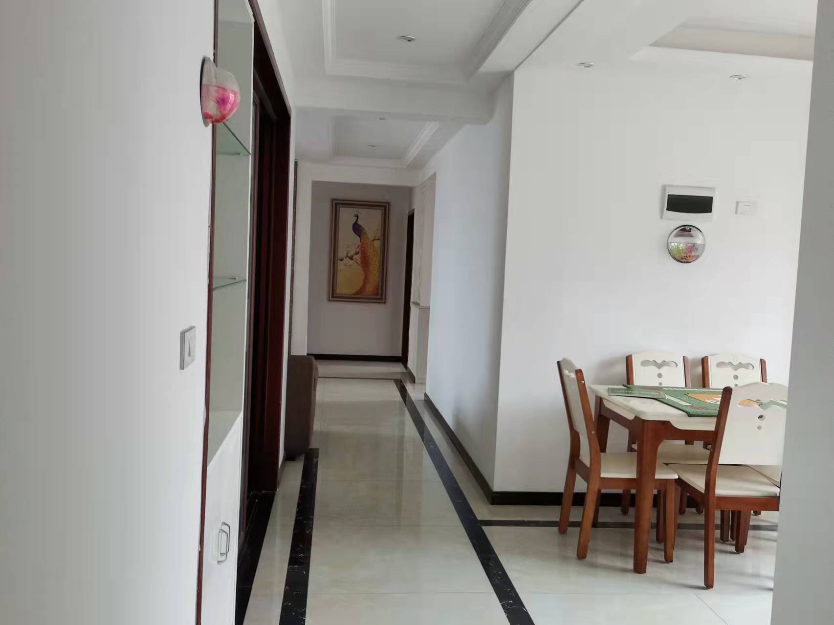 仙桃一中对面翰林公馆精装大五房家电家私全送中高层视野采光好满二