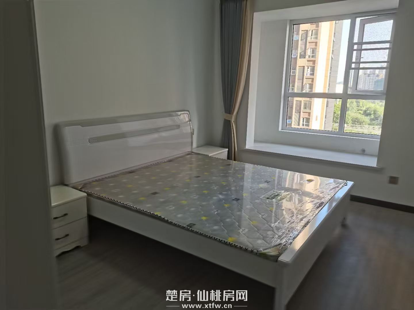 元泰三中旁精装修新房出租