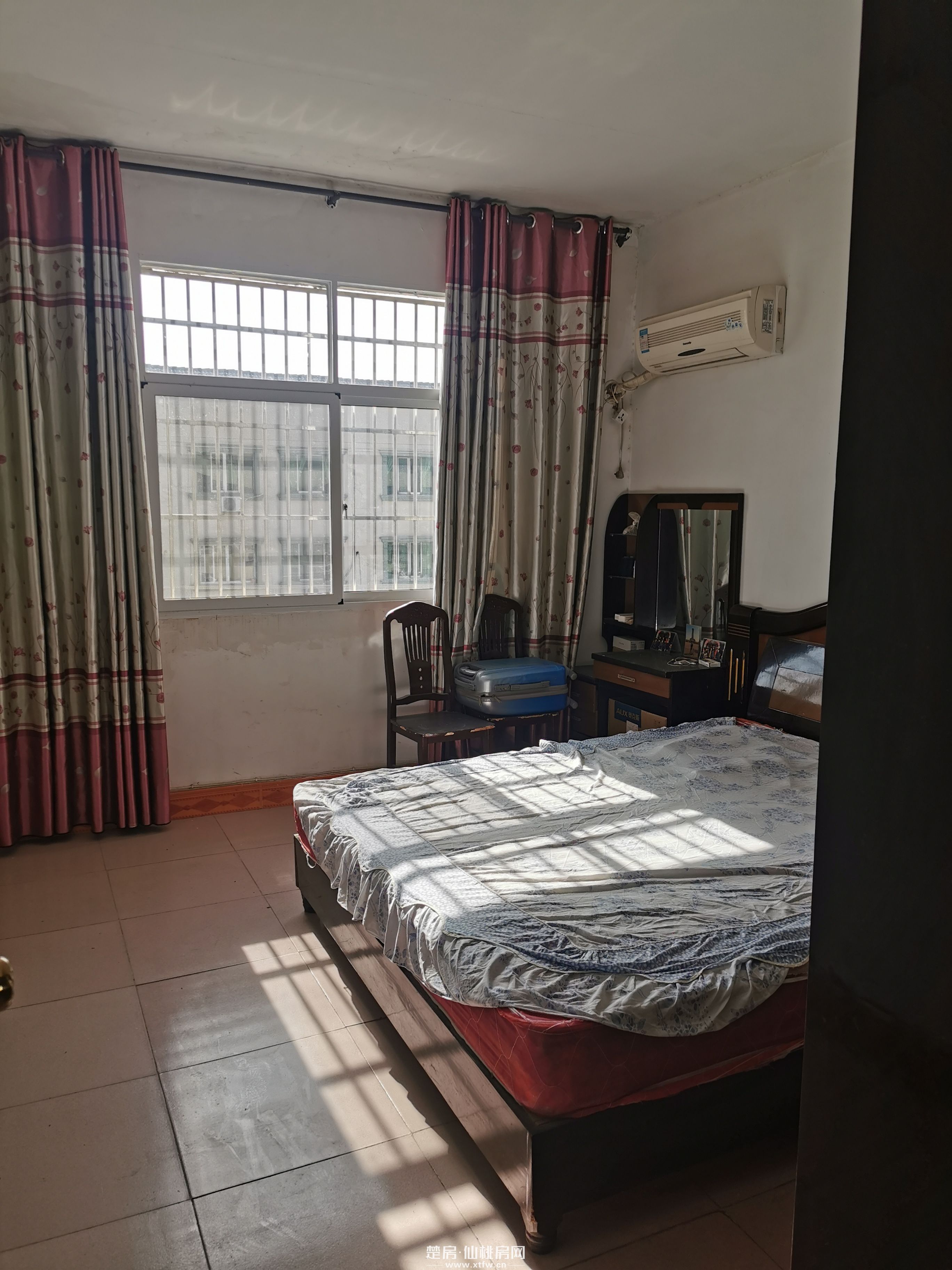 剅河镇剅河大道供销社住宅楼3房2厅南北通透带装修好房出售18972176346豆河镇