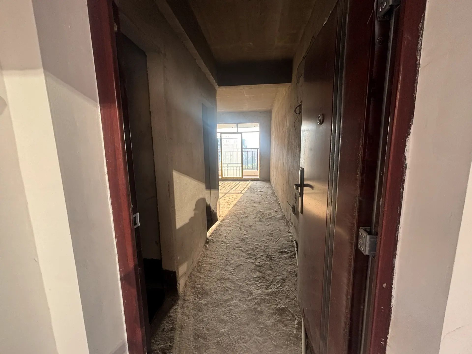 沔阳天泽园，小户型，毛坯2房，好楼层，采光好，证满二