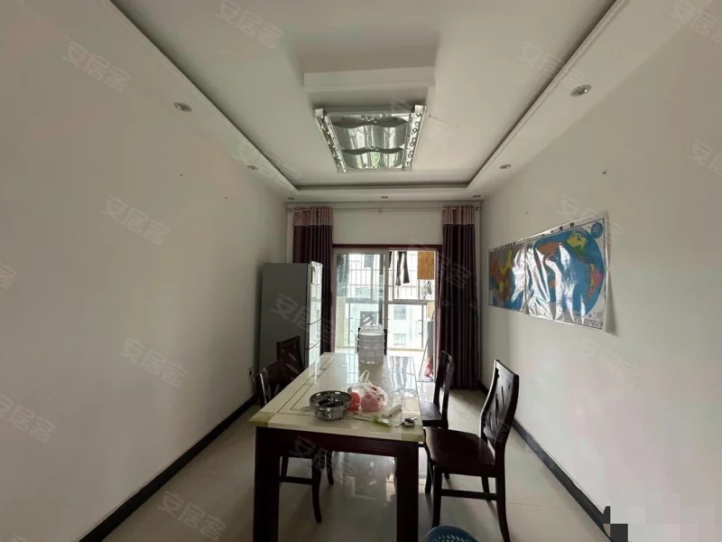 捡漏，新三中，世纪雅园，采光视野好，精装三房，单价2000