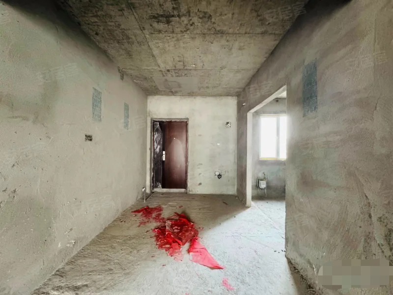 捡漏，城南，蓝天新城，单价4800，电梯好楼层，诚心出售